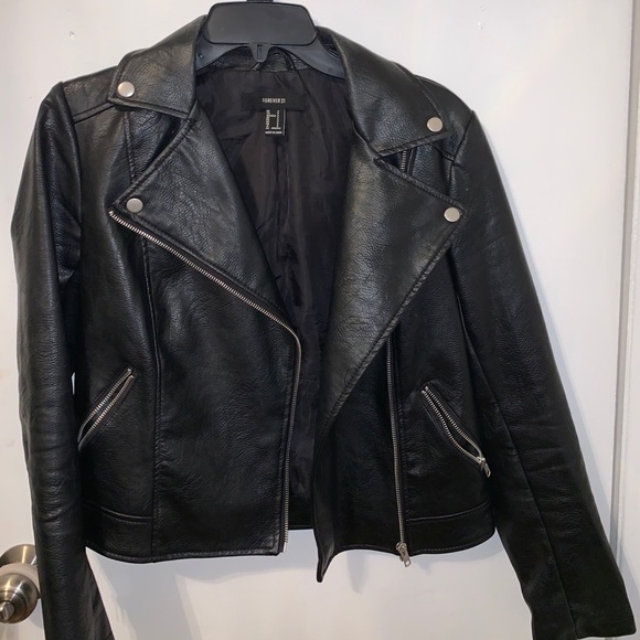 Black leather jacket - Picture 1 of 1